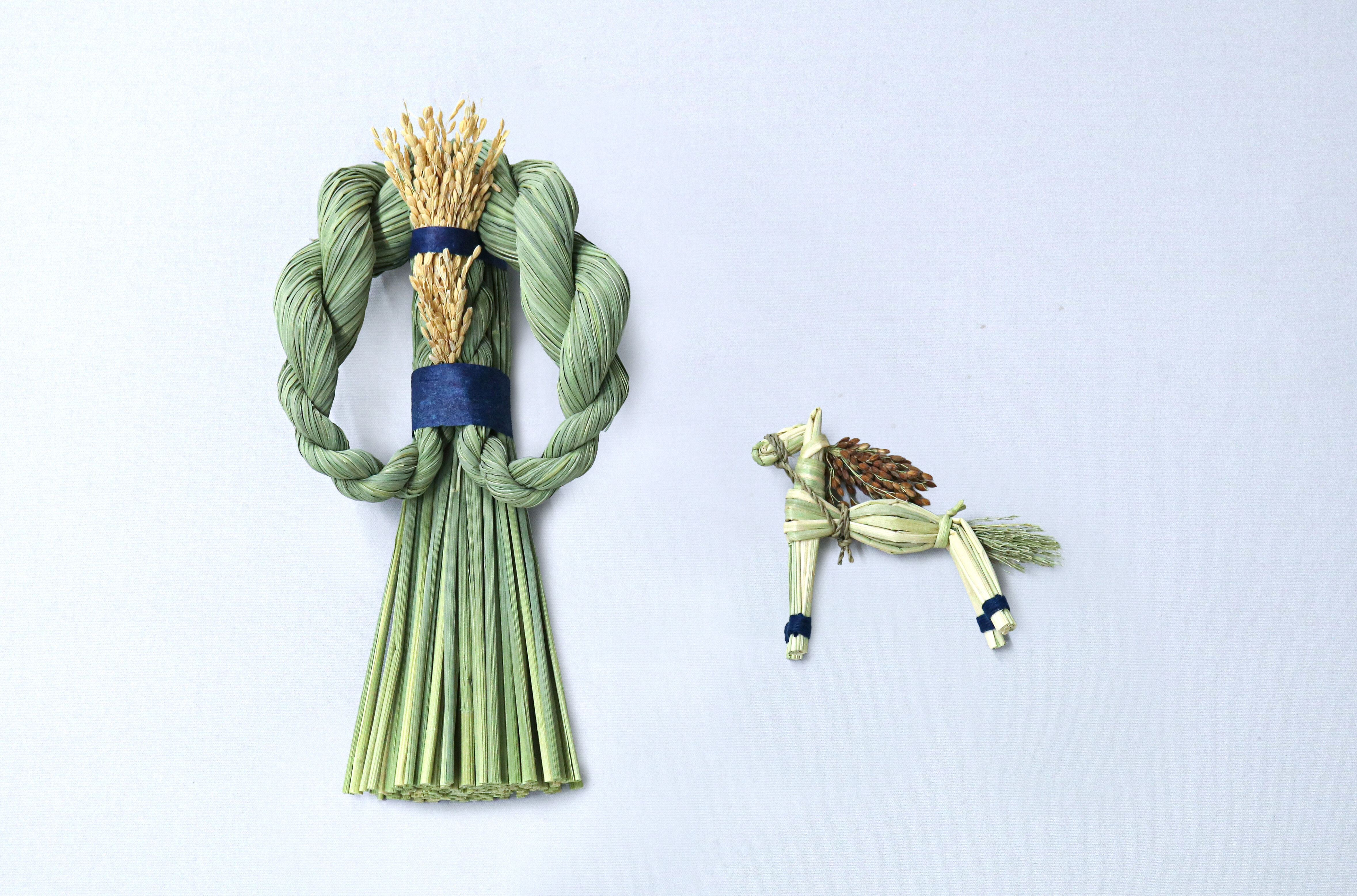 Nurturing the Material, Twisting the Rope. 'Hinoe' Shimenawa