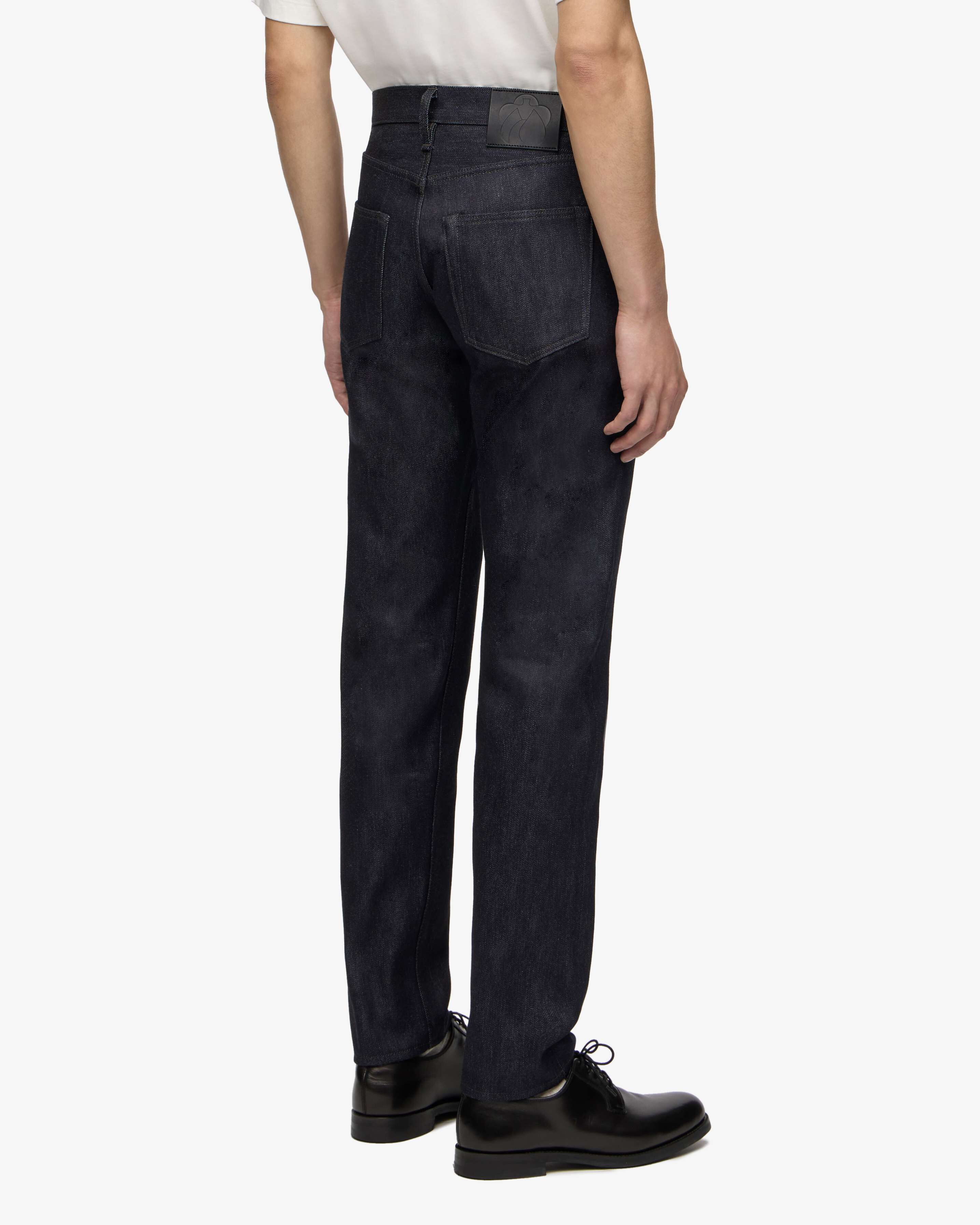 200 CASHMERE TAPERED 13.7oz ZIPPER FLY