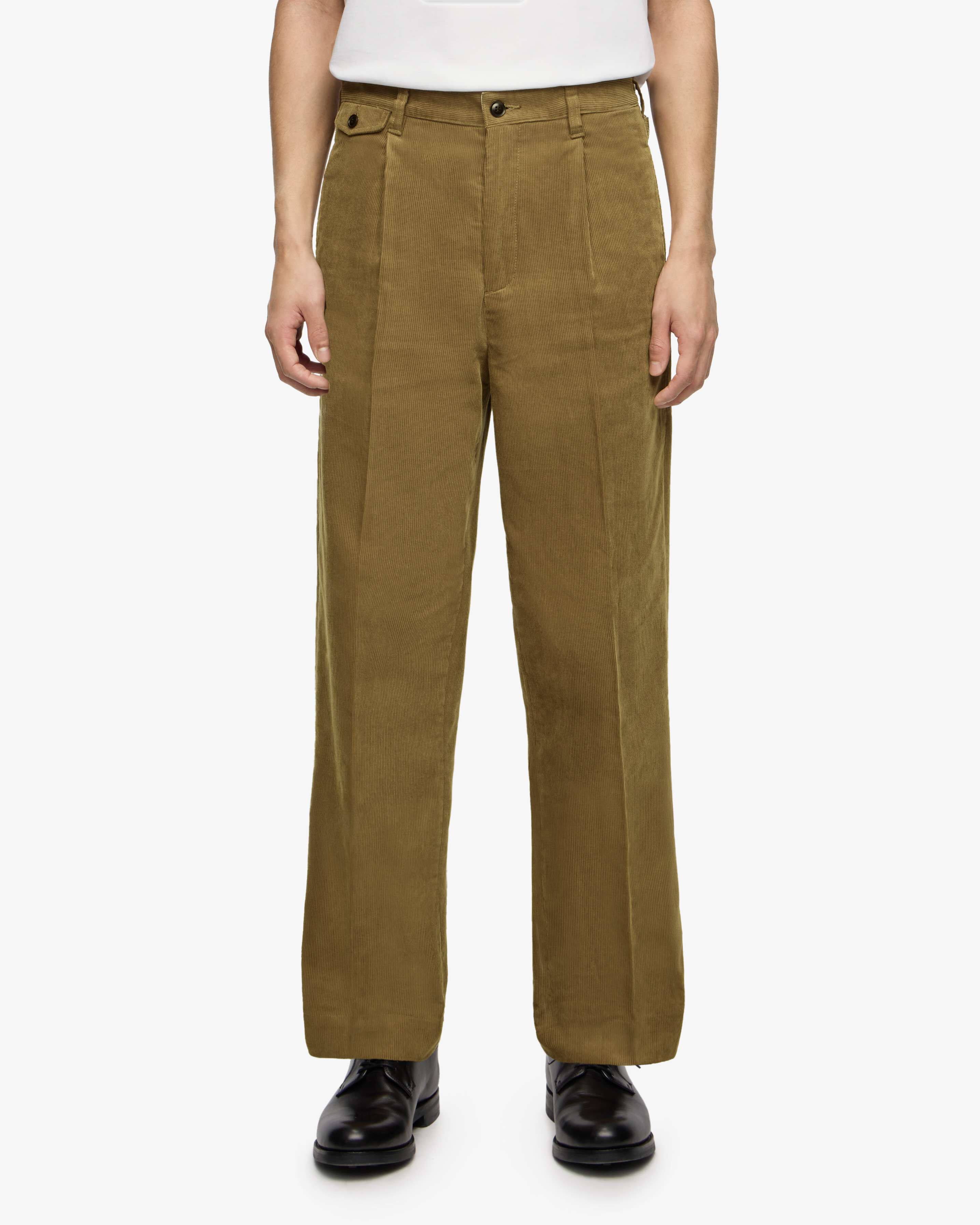 かわうそ。新品everyone corduroy trousers CORDUROY TROUSERS